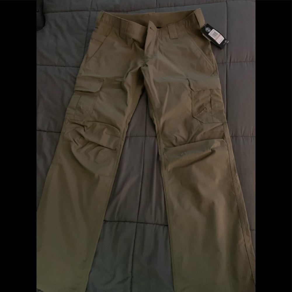 Under Armour Size 12 Storm Pants
